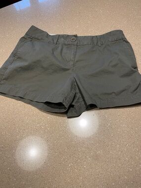 LOFT Olive-Green Casual Chino Shorts